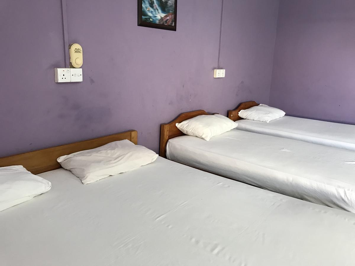 Gnaanams Hotel And Restaurant Τζάφνα Εξωτερικό φωτογραφία